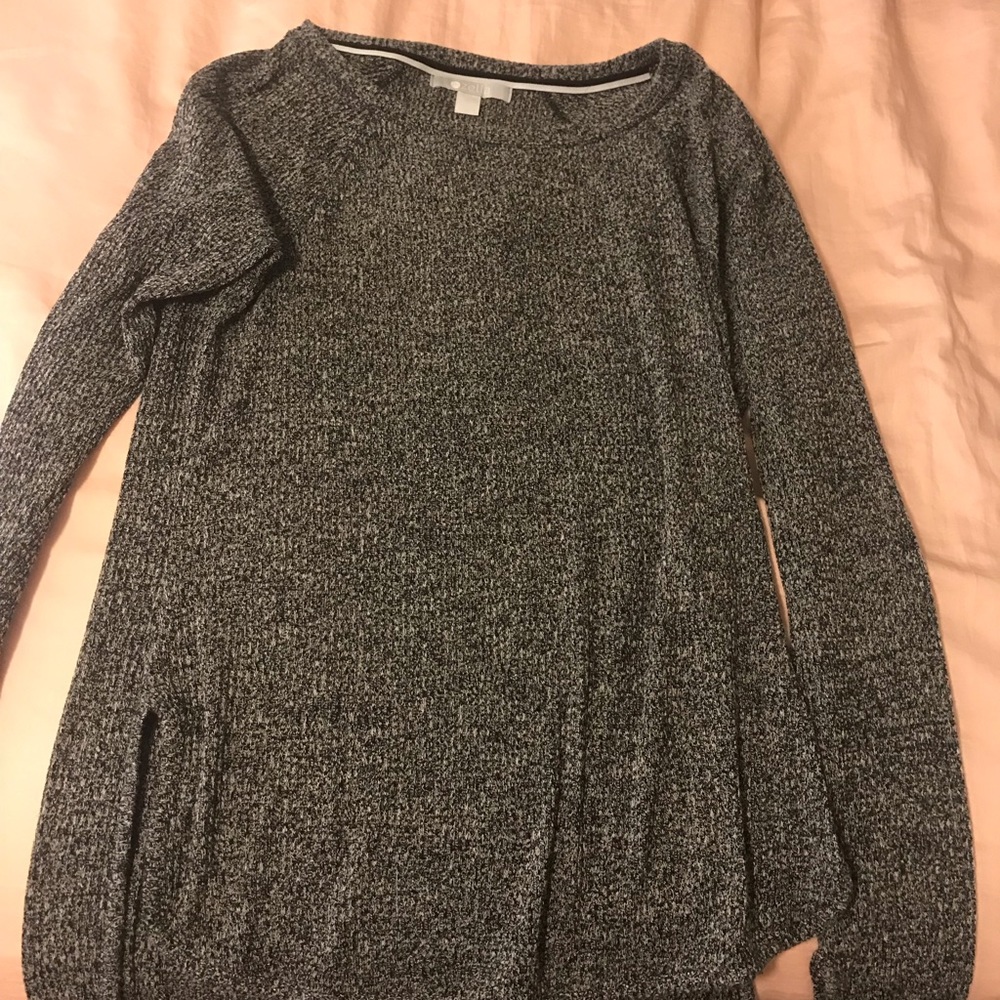 Long sleeve sweater